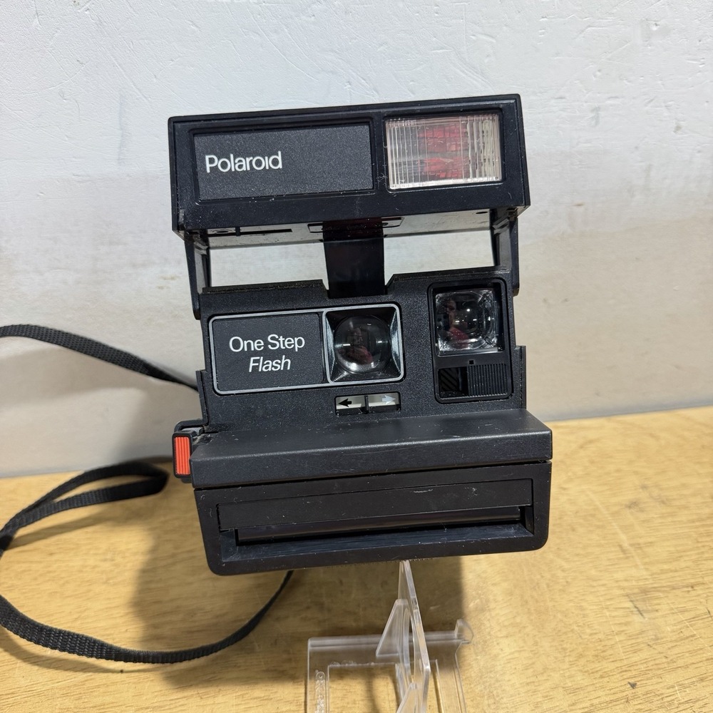 Vintage Polaroid One Step Flash 600 Instant Film Camera Black Untested